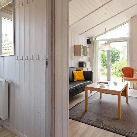 Holiday home Two-bedroom In 20