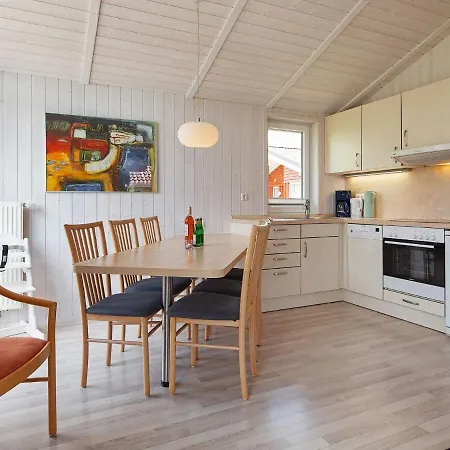 בית נופש 4 Person In *