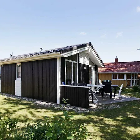 בית נופש 4 Person In *